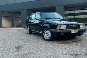 Alfa Romeo 75 t-spark