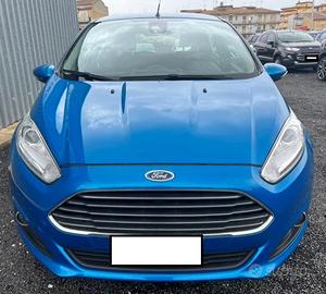 Ford Fiesta TITANIUM FULL OPTIONAL