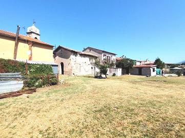 4 LOCALI A SPOLETO
