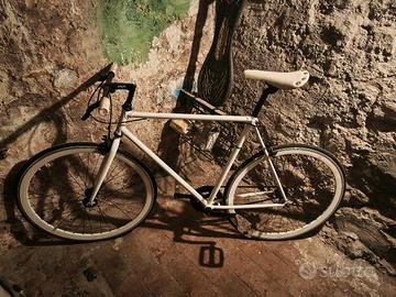 bici scatto fisso Olmo