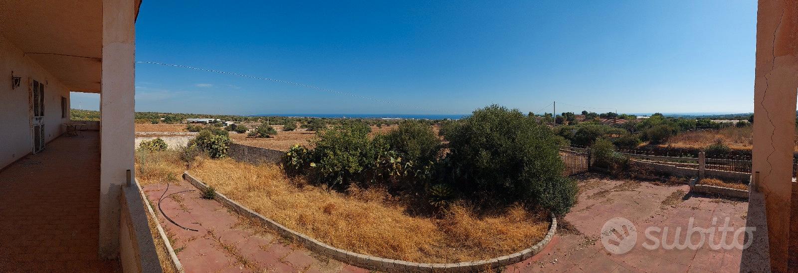 Tenuta panoramica con fabbricato vista mare - Vista 2