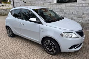 Lancia Ypsilon Mya 2016