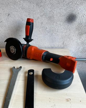 Fein smerigliatrice angolare a batteria
