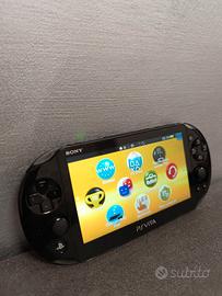 Ps VITA 2000
