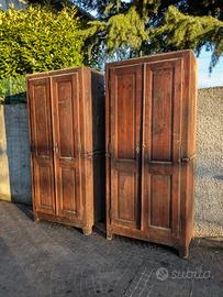 Coppia di armadi rustici fine '800