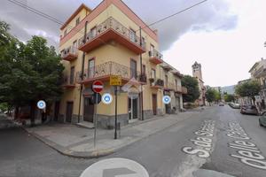 3 LOCALI A CASTROVILLARI