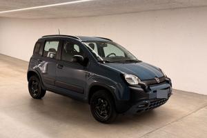 FIAT PANDA CROSS 4x4 + 8fach Bereifung auf Felgen