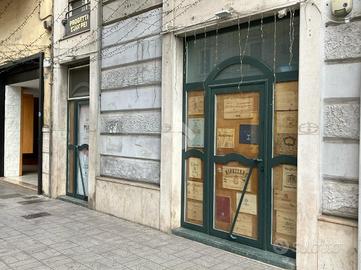 NEGOZIO A FOGGIA