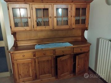 Arredamento taverna rustica completo con bancone b