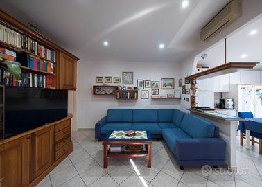 Monreale - Trivano con Cortile e 2 Locali a Pirri