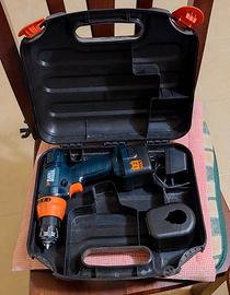 Trapano avvitatore Black & Decker 12V