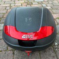 Baule Givi senza piastra