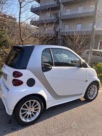 Smart da due super comoda per città