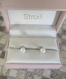 Orecchini in oro bianco, perle e brillantini