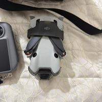 DJI mini 4 pro combo