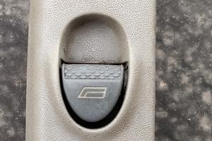 Pulsante alza vetro anteriore destro Fiat Multipla