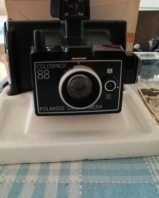 Vintage LAND CAMERA POLAROID Color Pack 88
