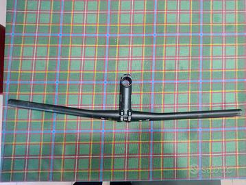 manubrio xfeel con attacco 