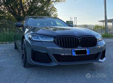 BMW 520d Touring mhev 48V xdrive Msport auto LCI