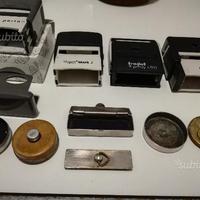 4 TIMBRI AUTOINCHIOSTRANTI e 3 speciali portatili