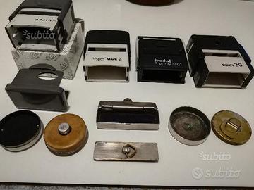 4 TIMBRI AUTOINCHIOSTRANTI e 3 speciali portatili