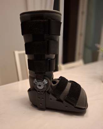 Tutore Walker per piede caviglia tendine