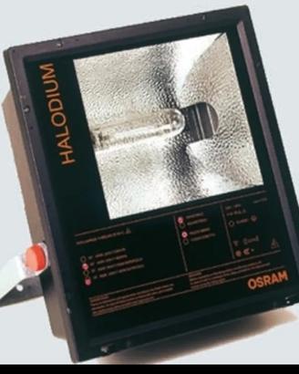 faretto OSRAM  da esterno 400w