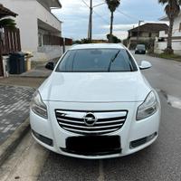 Opel Insignia 2011