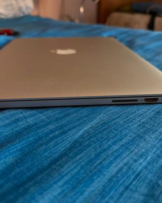 Mac Book Pro Retina (meta 2012)
