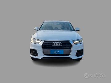 Audi Q3 2.0 TDI 120 CV Business