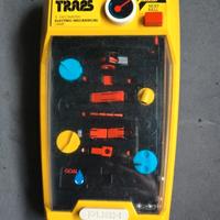 Tricky Traps retro game. Modello Tomy Singapore