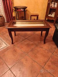 Tavolino vetrina in legno