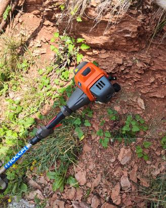 decespugliatore Husqvarna rj 243