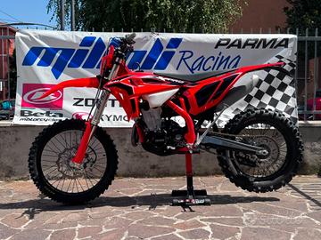 Beta RR 390 4T 2027 X-PRO KM0