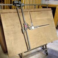 tavolo da disegno - Tecnigrafo