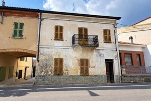 CASA SEMINDIPENDENTE A CASORZO