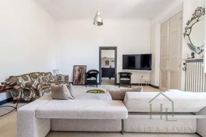 Attico / Mansarda di 230 m² con più di 5 locali a 
