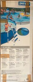 scaletta per piscina