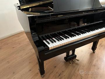 Pianoforte Yamaha C3 Conservatory