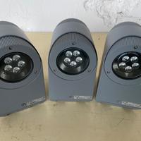 Fari proiettori a Led IVELA bidirezionali