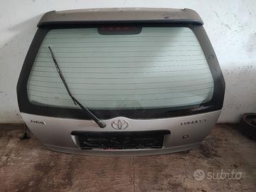 Cofano posteriore portellone Toyota corolla