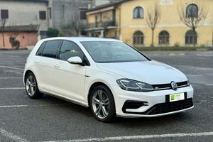 VOLKSWAGEN Golf 1.6 TDI 115 CV 5p. R Line