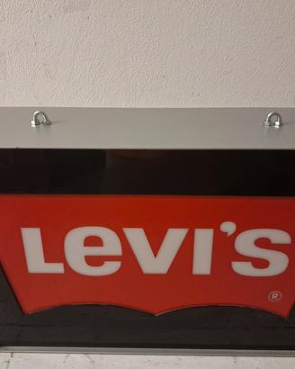 insegna luminosa  pubblictaria  levi's
