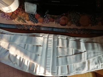 Busto per la schiena