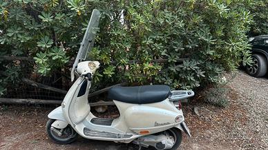 vespa et4 150 x pezzi di ricambio INTERA