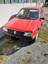 Peugeot 205