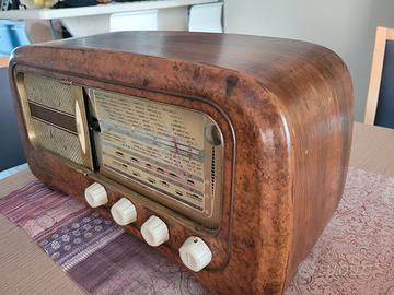 Radio Superla Cresa 8R La Mondiale