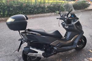 Kymco 360 DTX 350 cc