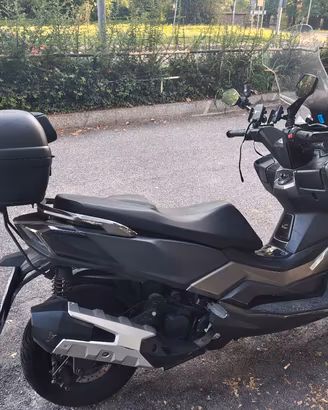 Kymco 360 DTX 350 cc