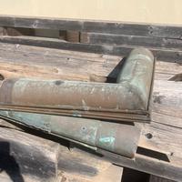 Travi legno e canaline rame